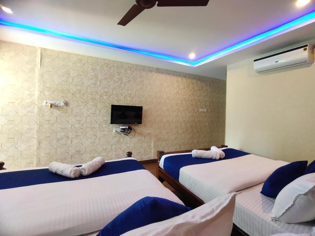 Pv Cottages Serenity Beach Пондичери Екстериор снимка