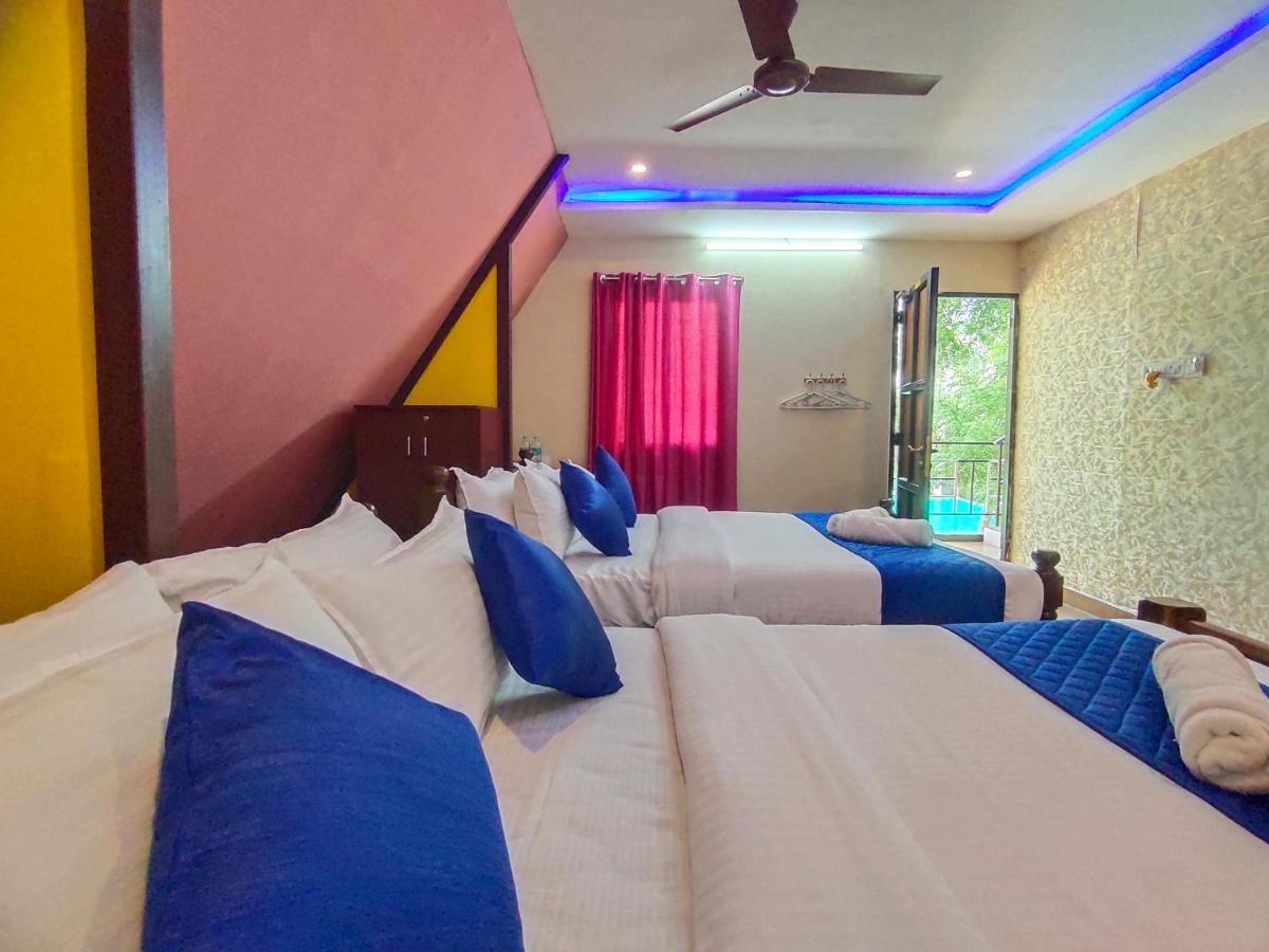 Pv Cottages Serenity Beach Пондичери Екстериор снимка